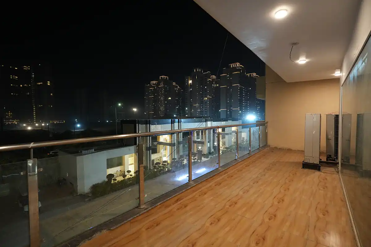 Samridhi Luxuriya Avenue — Premium 2/3/4 BHK Residences, Sector 150 Noida